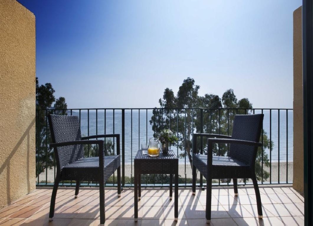 rooms-double-with-front-sea-view