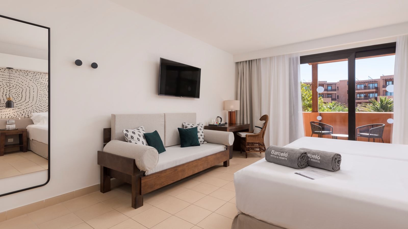 rooms-double-balcony-or-terrace