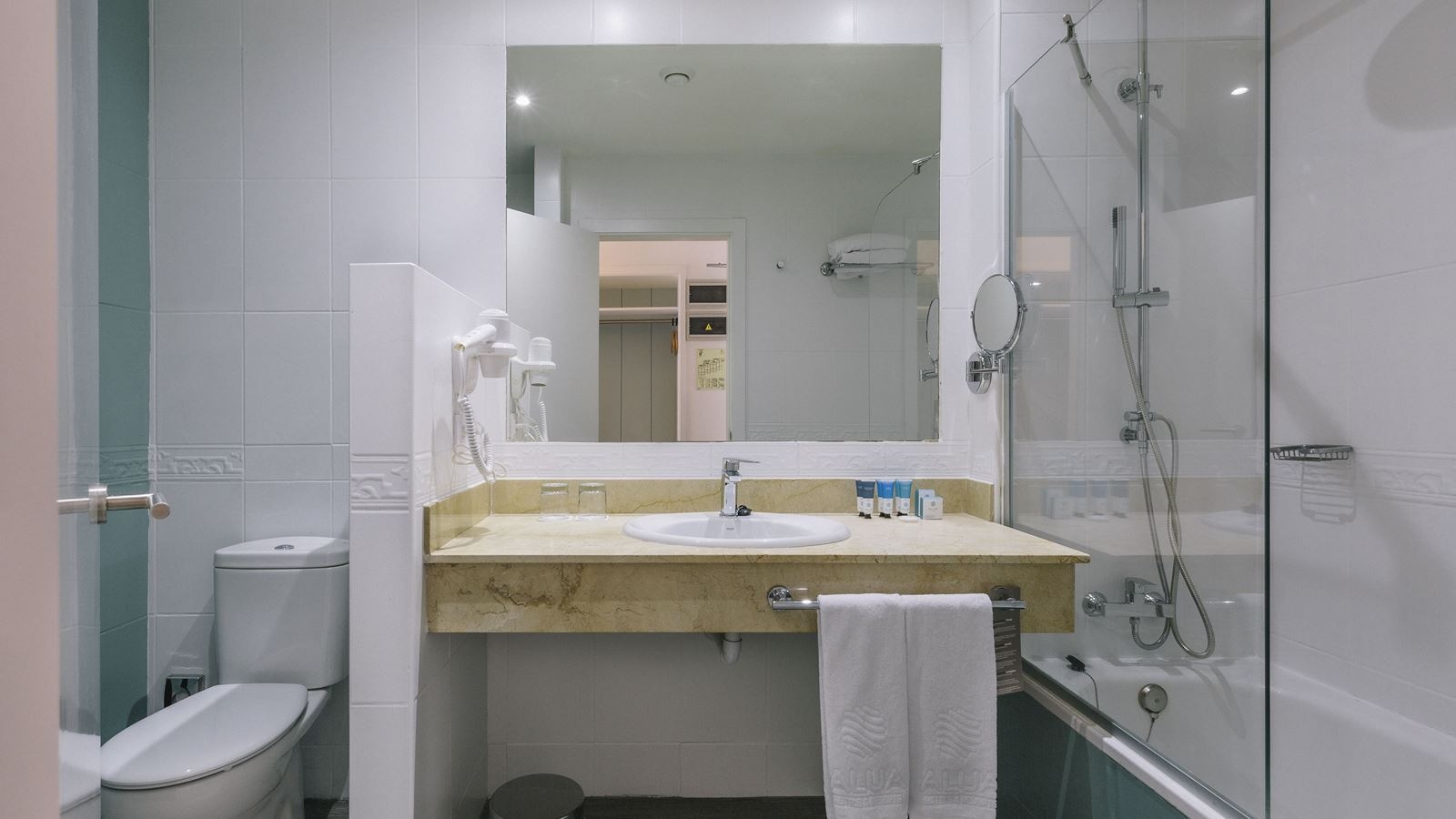 rooms-double-standard-with-balconyterrace