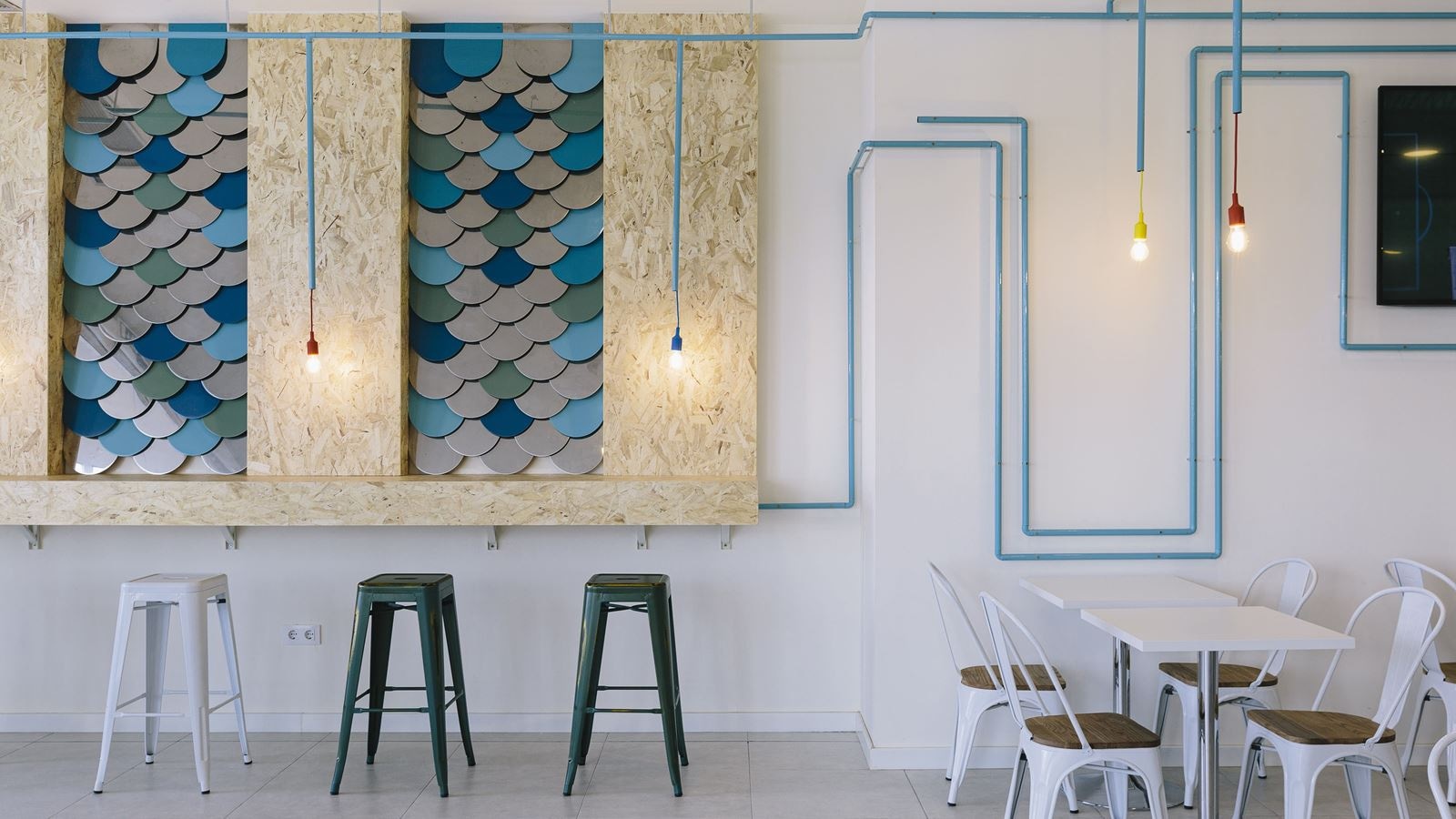 bars-kentia-pool-bar