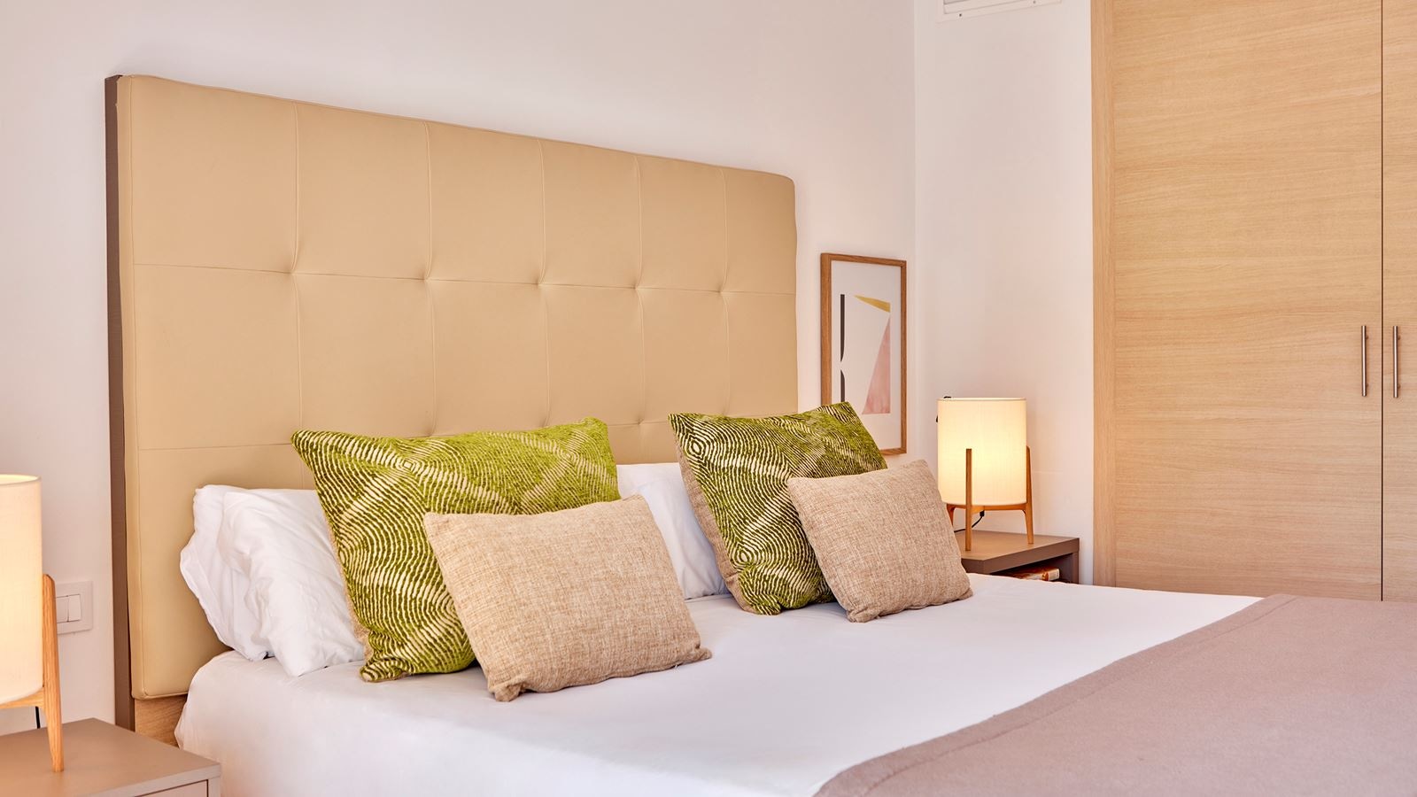 rooms-1-bedroom-suite-privatepoolterrace