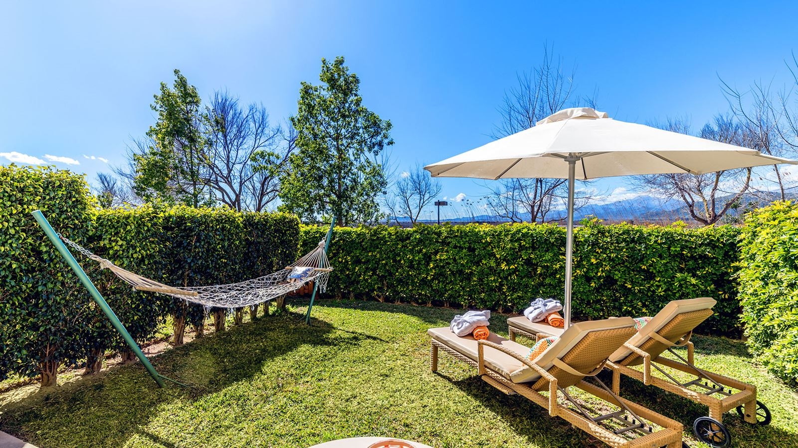 rooms-apt-1-bedroom-garden