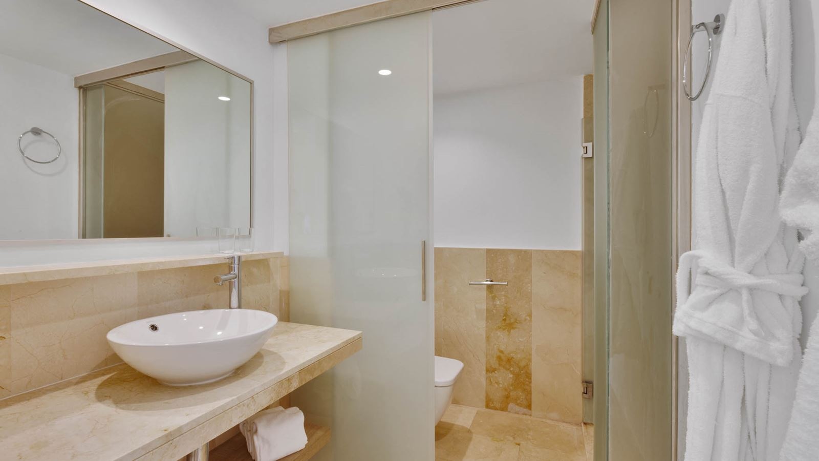 rooms-double-room-balcony-or-terrac