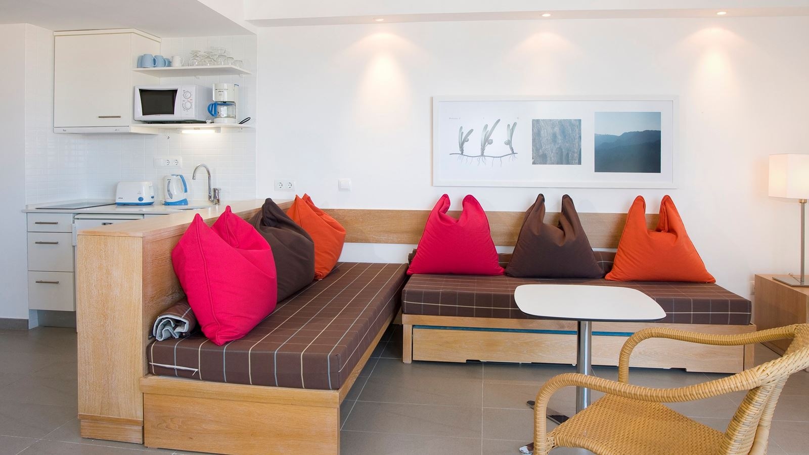 rooms-apartment-1-bedroom-seaview