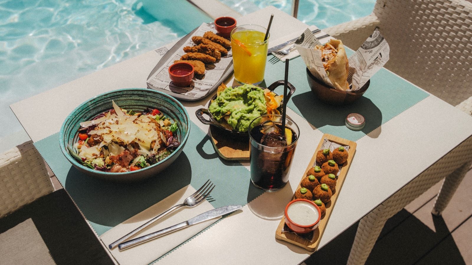 restaurants-astoria-snack