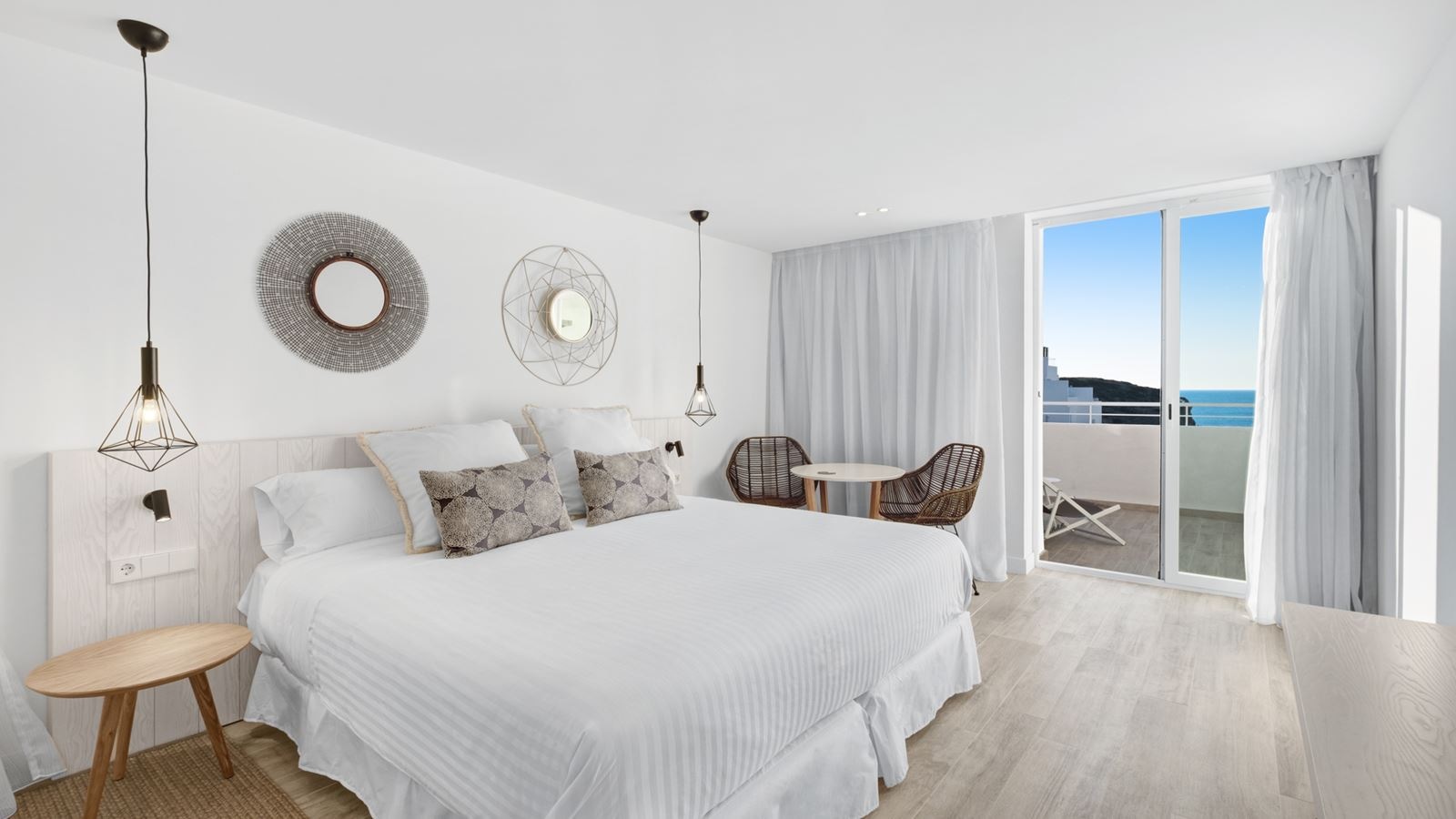 rooms-room-superior-seaview-terrace