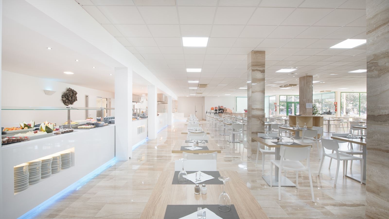 restaurants-buffet-restaurant