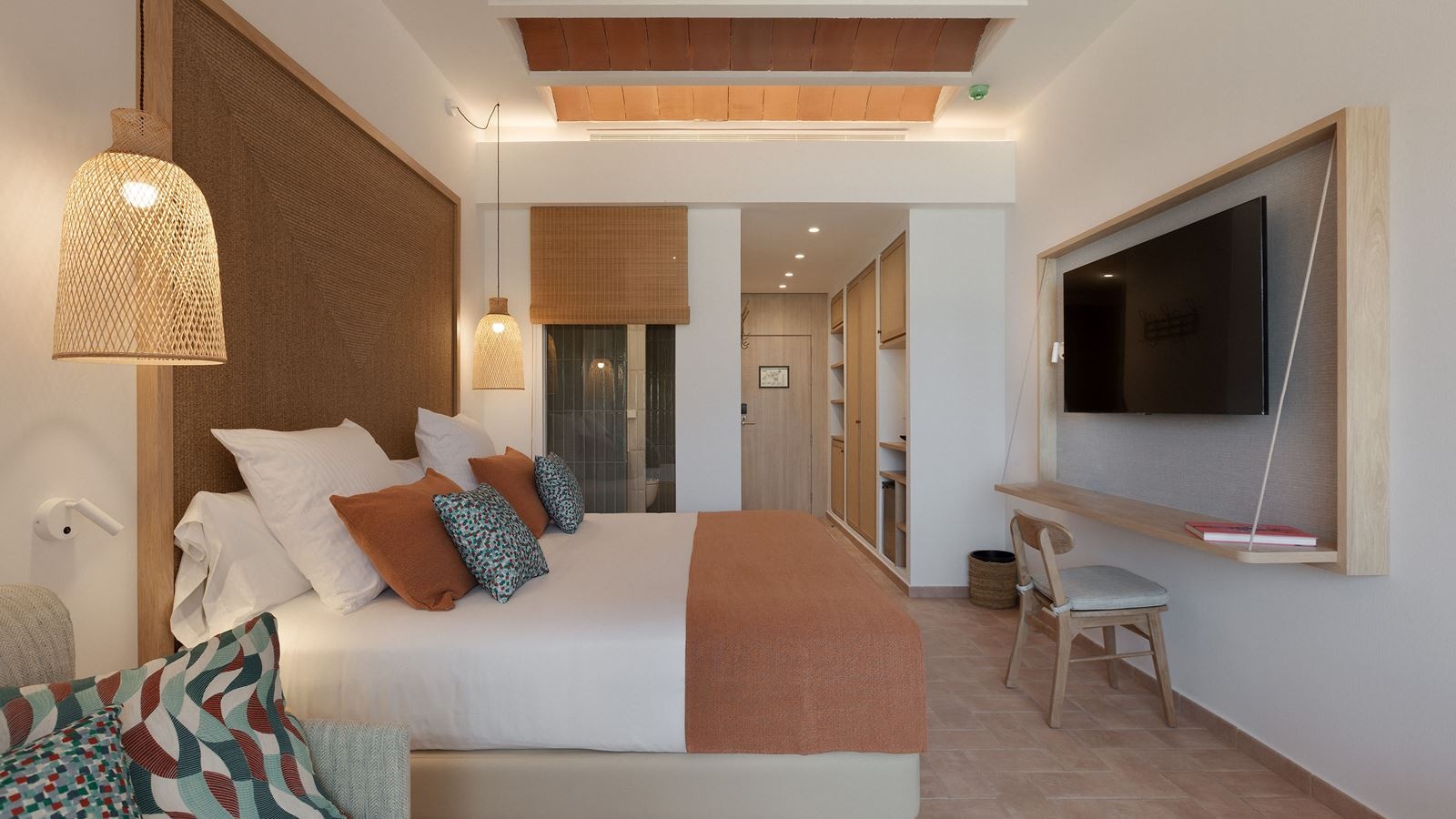 rooms-deluxe-garden-view-balcony-or-terrace