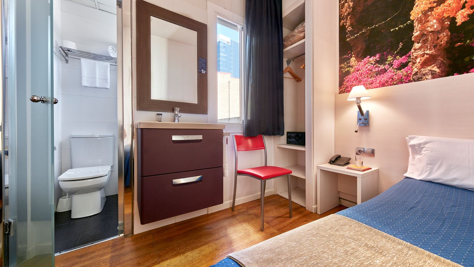 rooms-single-standard