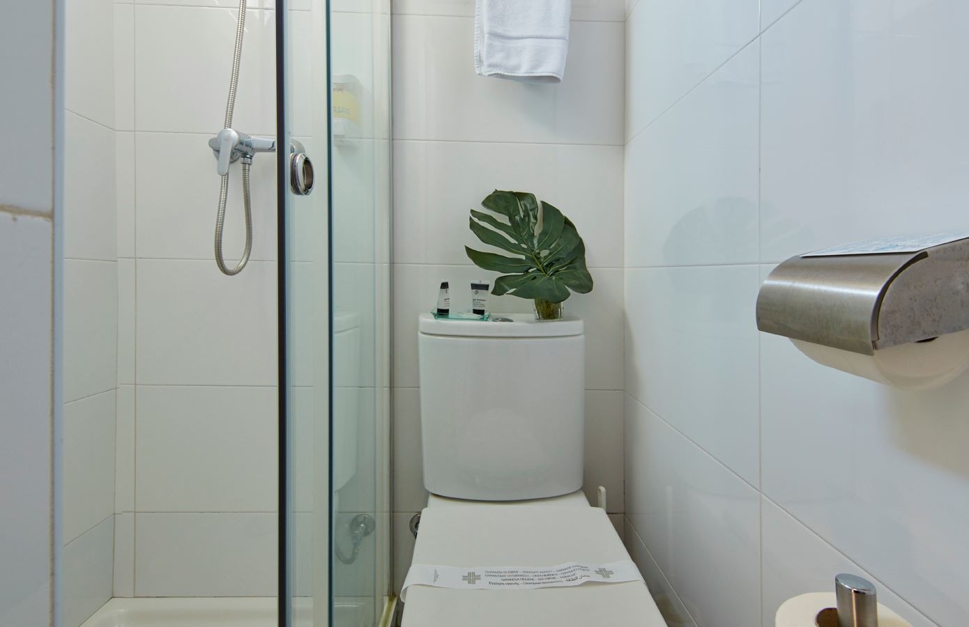 rooms-single-standard