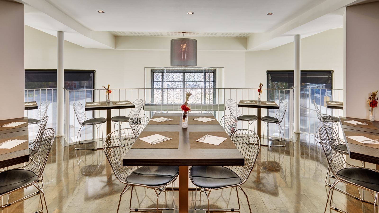 restaurants-restaurants