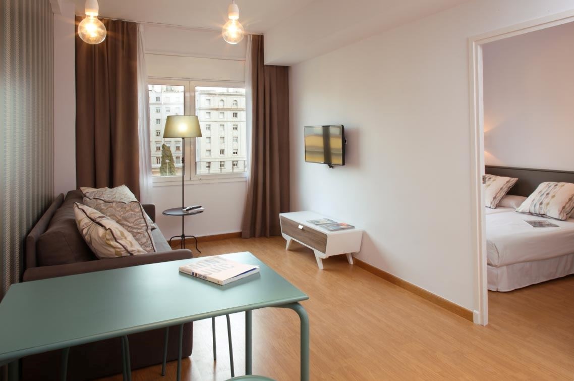 rooms-family-room-capacity-4