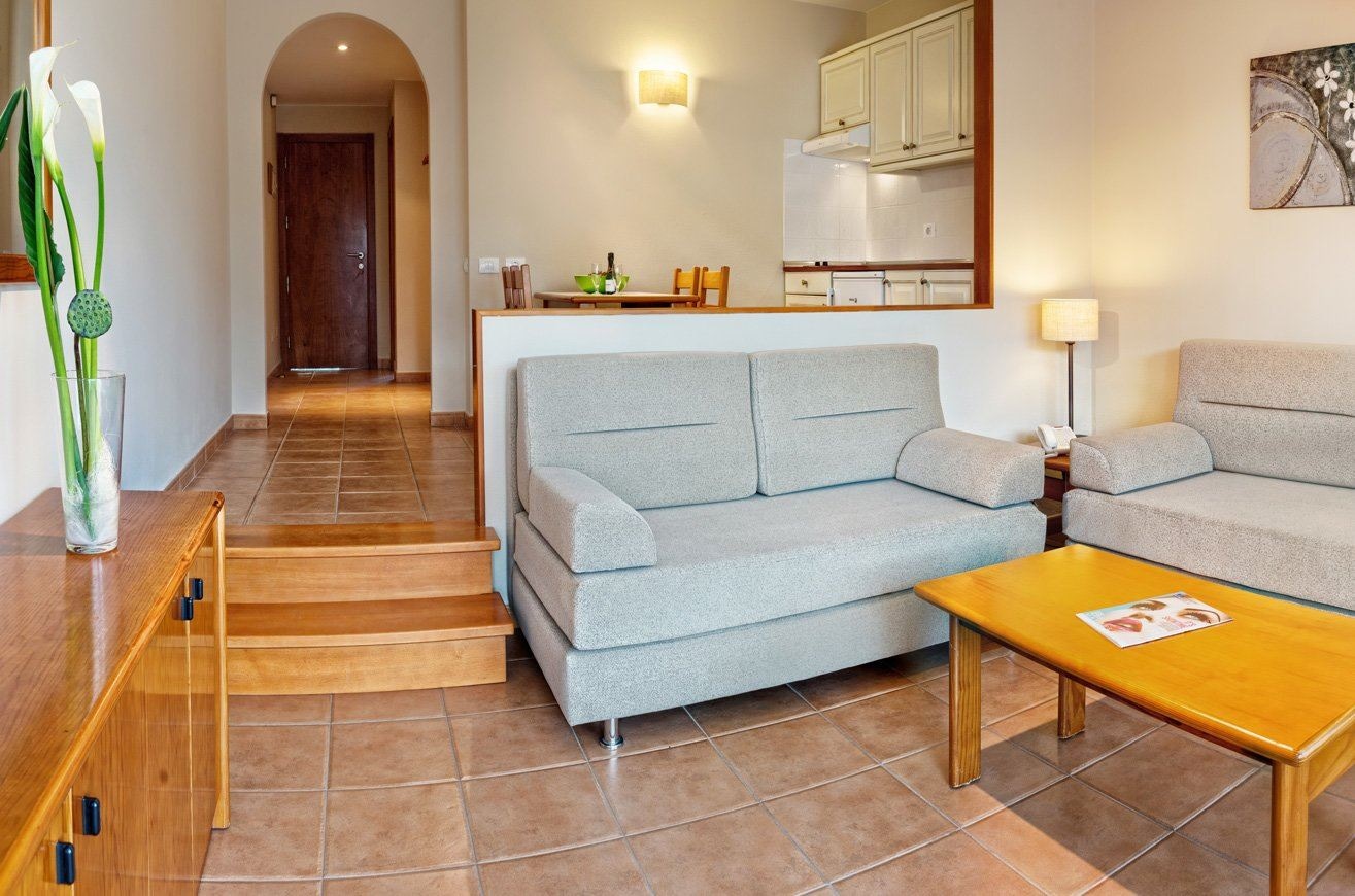 rooms-economy-1-bedroom-apartment-with-balcony-or-terrace