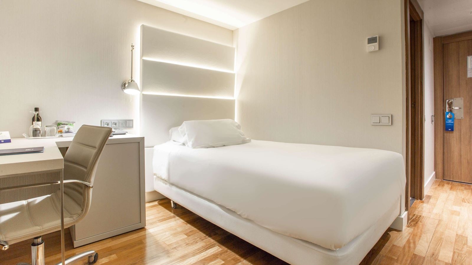 rooms-double-single-use-standard