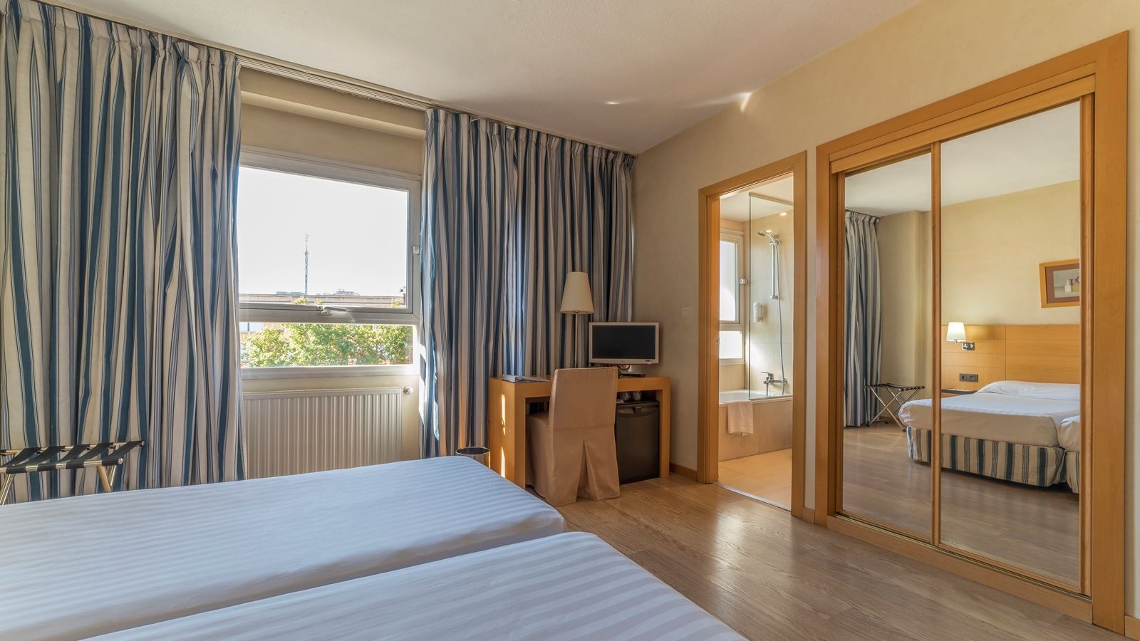 rooms-room-run-of-house