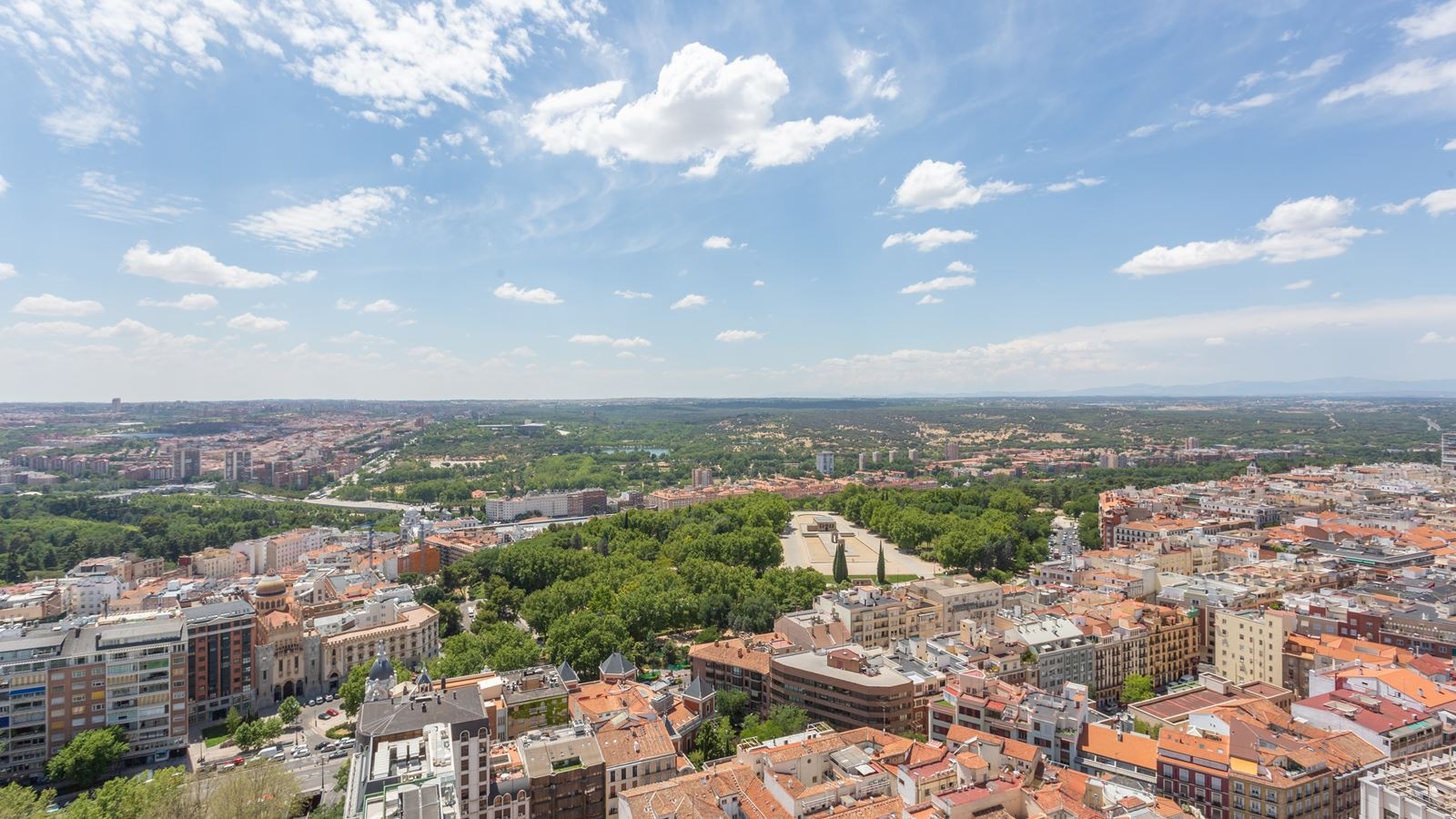 rooms-studio-superior