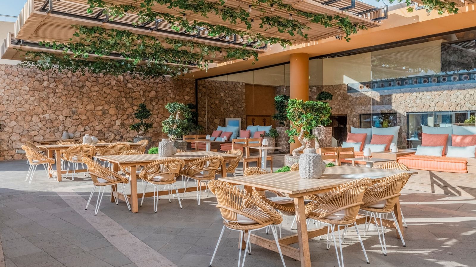 restaurants-main-restaurant-atlantico