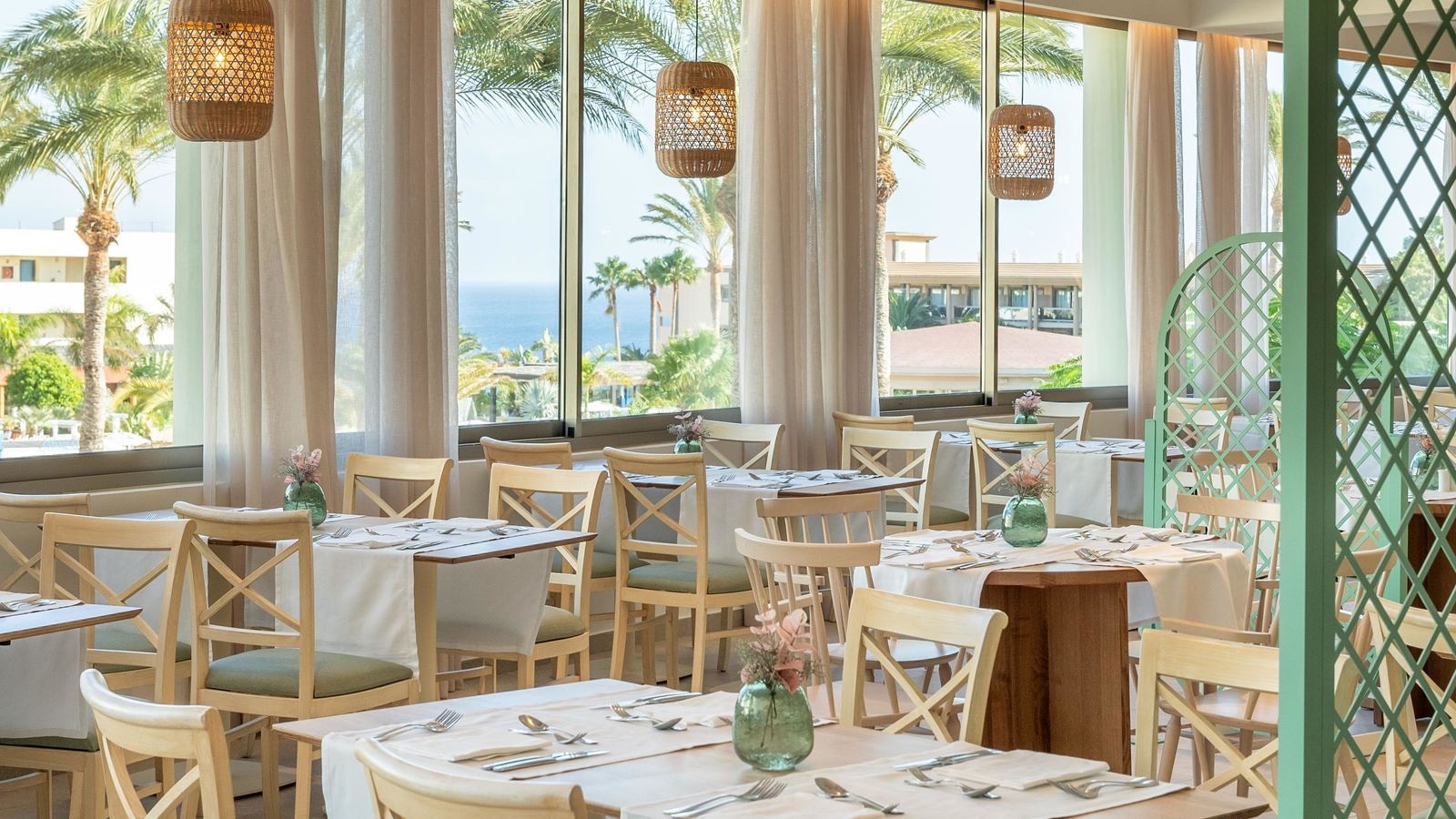 restaurants-maday-restaurant