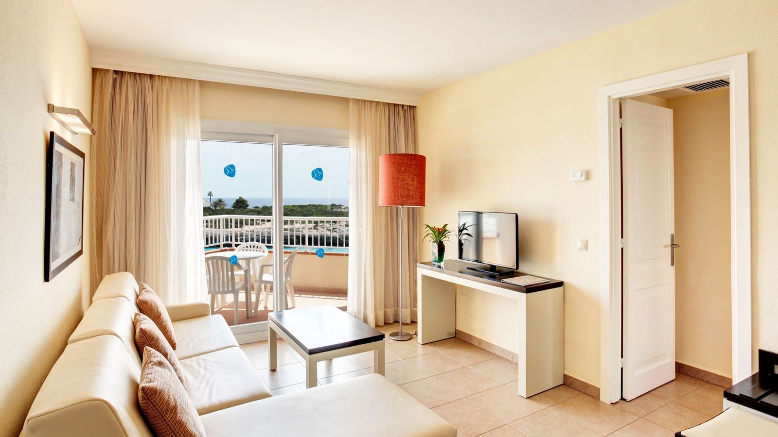 rooms-apapartment-1-bedroom-lateral-sea-view