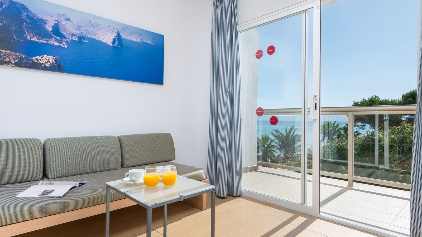 rooms-1-bedroom-apartment-seaview-balcony-or-terrace