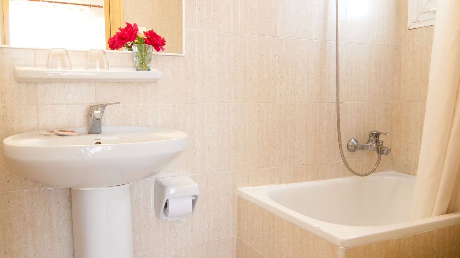 rooms-double-with-balcony