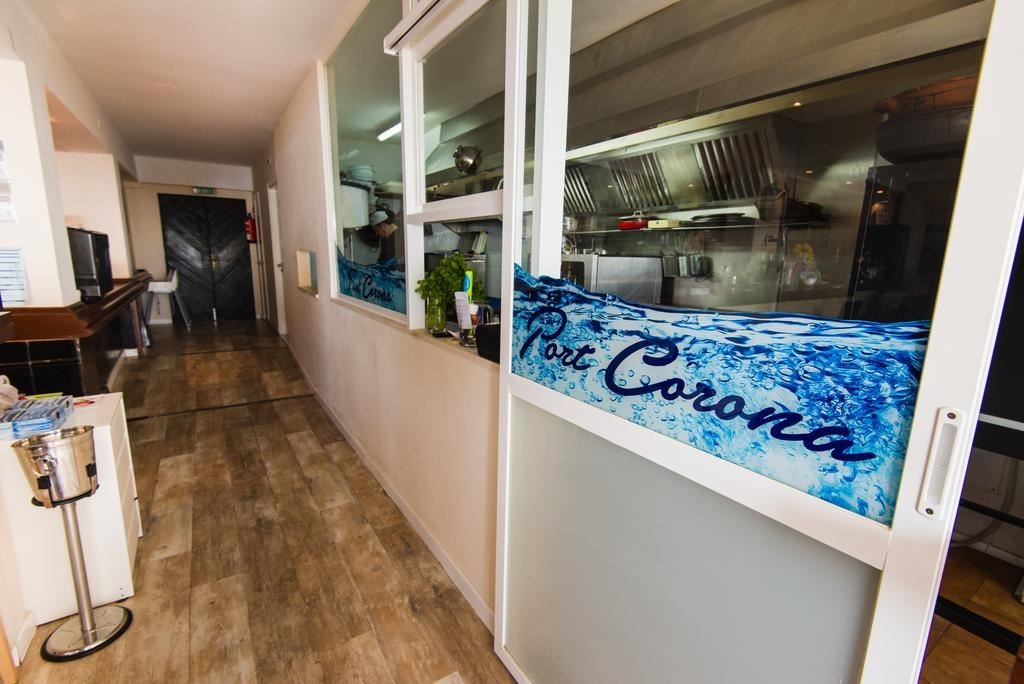 restaurants-port-corona