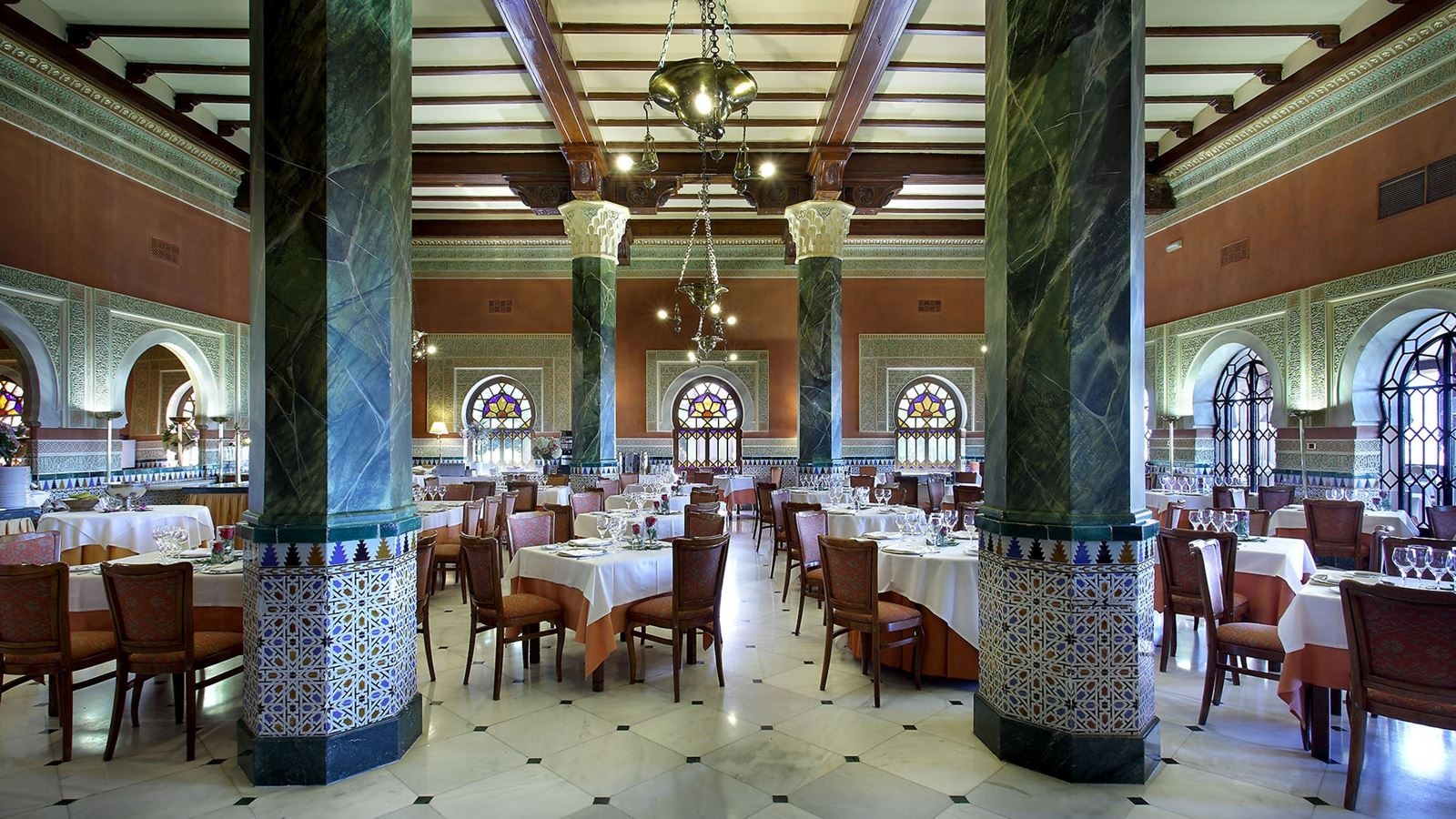 restaurants-restaurants