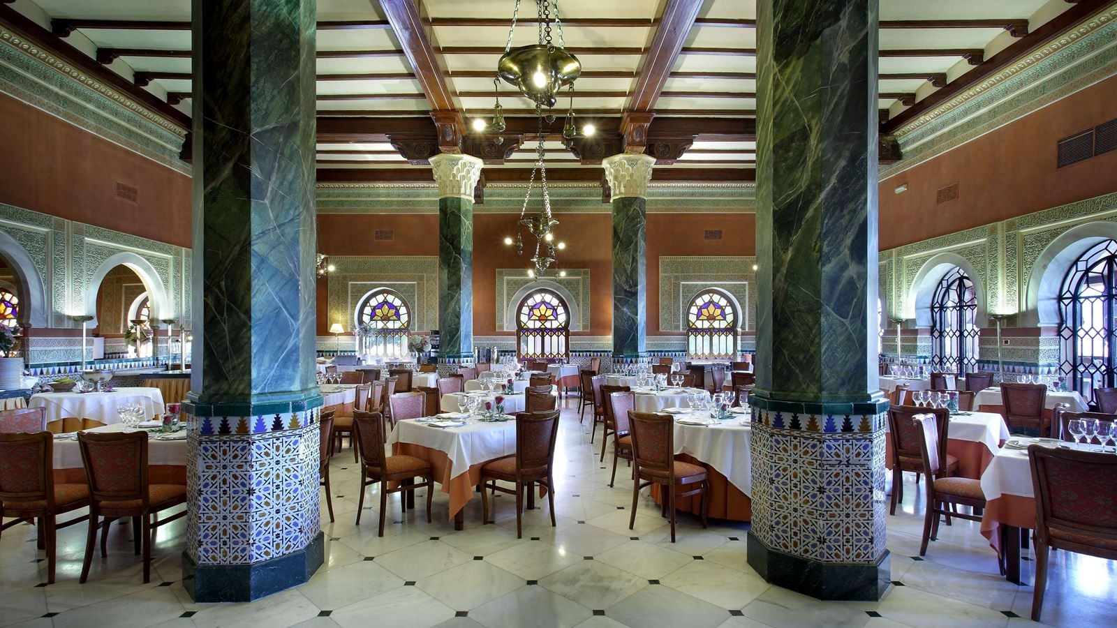 restaurants-restaurants