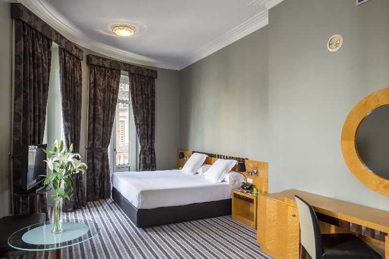 rooms-junior-suite-standard