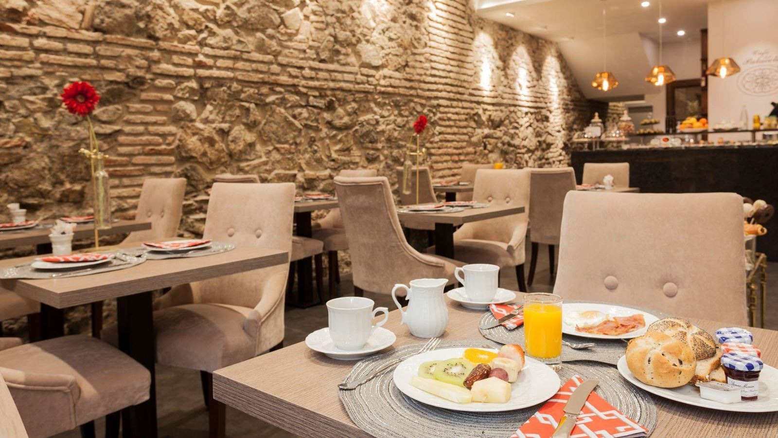 restaurants-restaurants