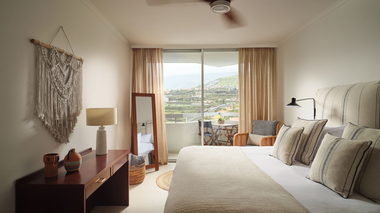 rooms-suite