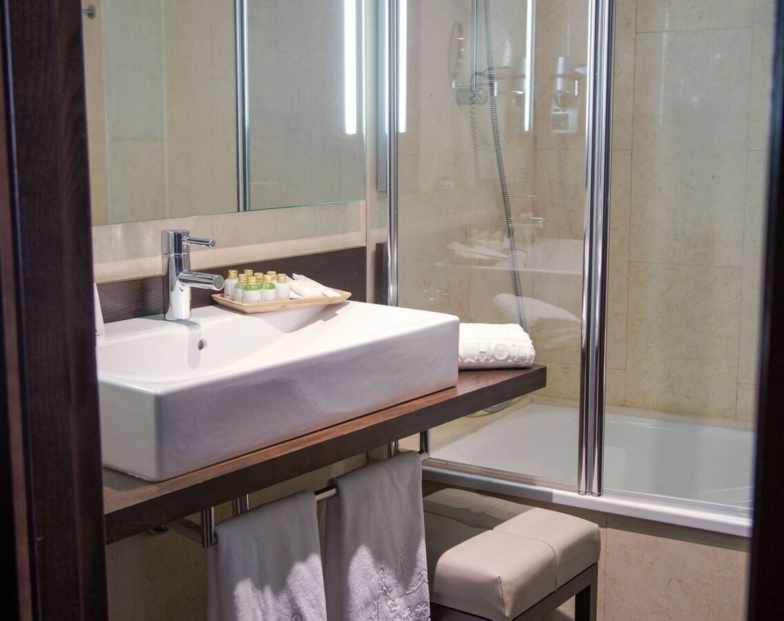 rooms-double-or-twin-executive