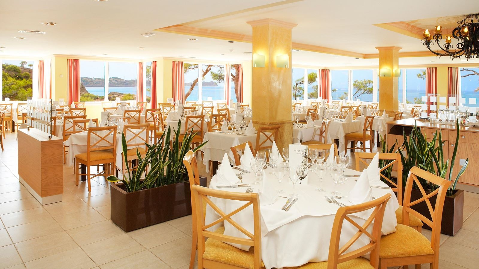 restaurants-restaurants