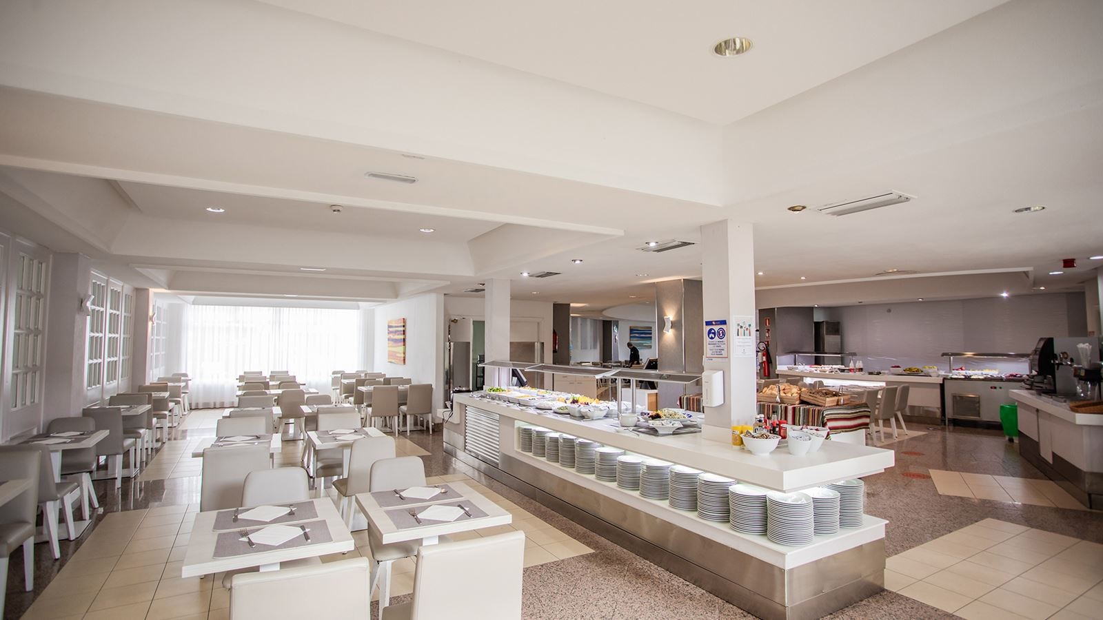 restaurants-breakfast-and-dinner