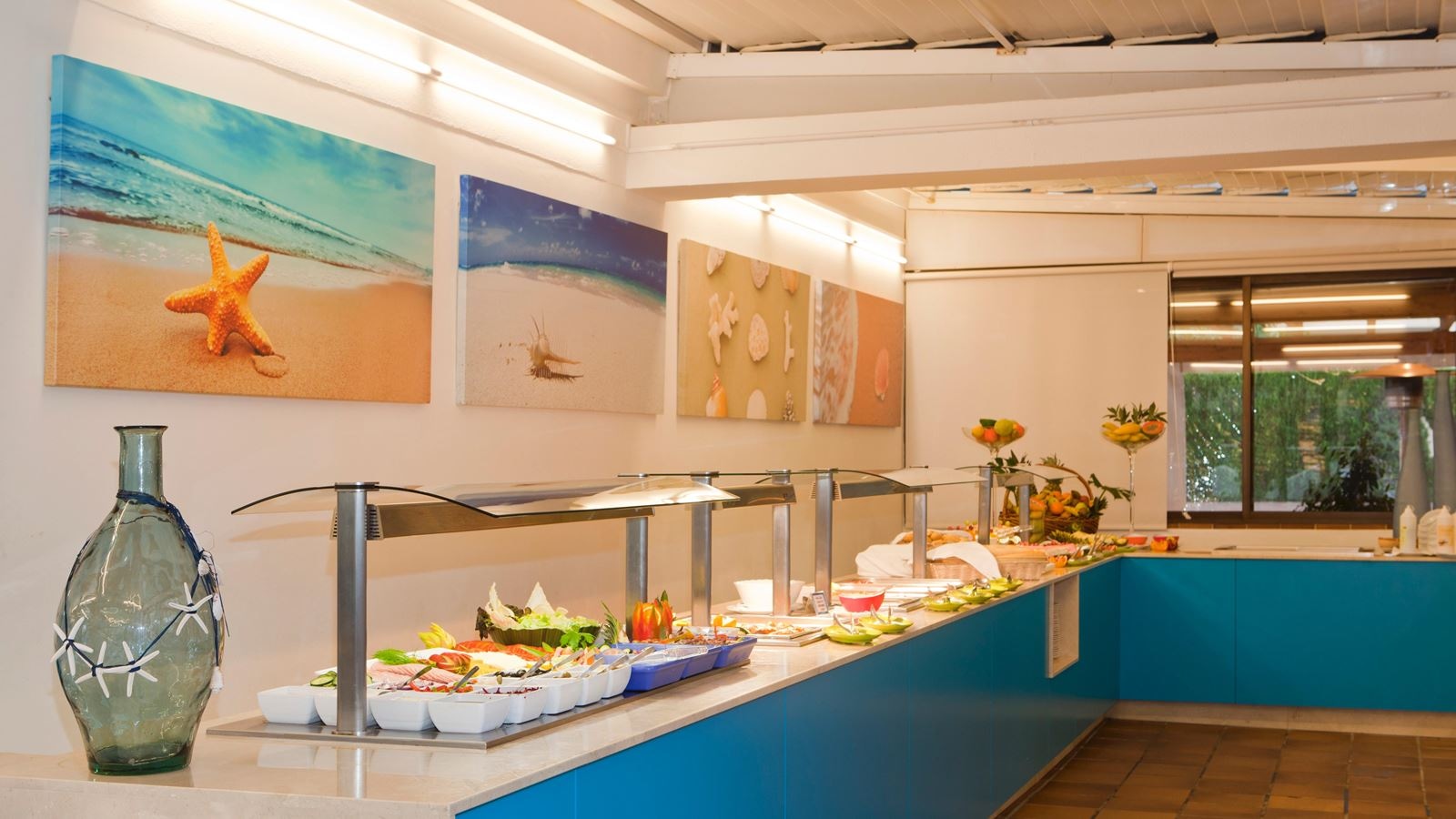 restaurants-restaurants