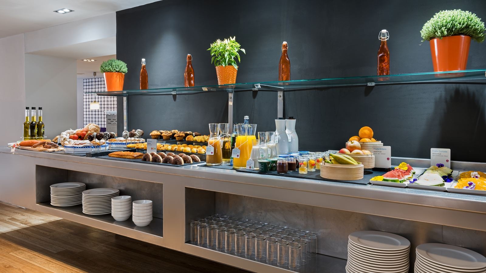 restaurants-restaurants