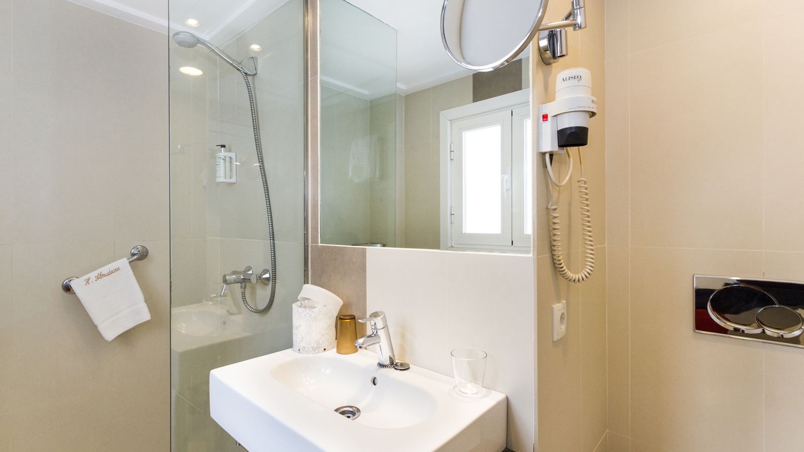 rooms-double-single-use-standard