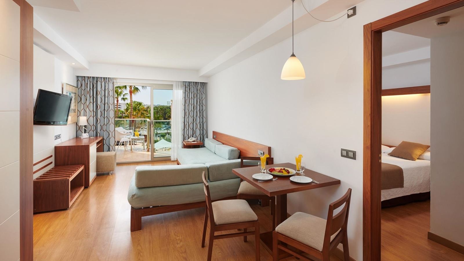 rooms-apartment-one-bedroom