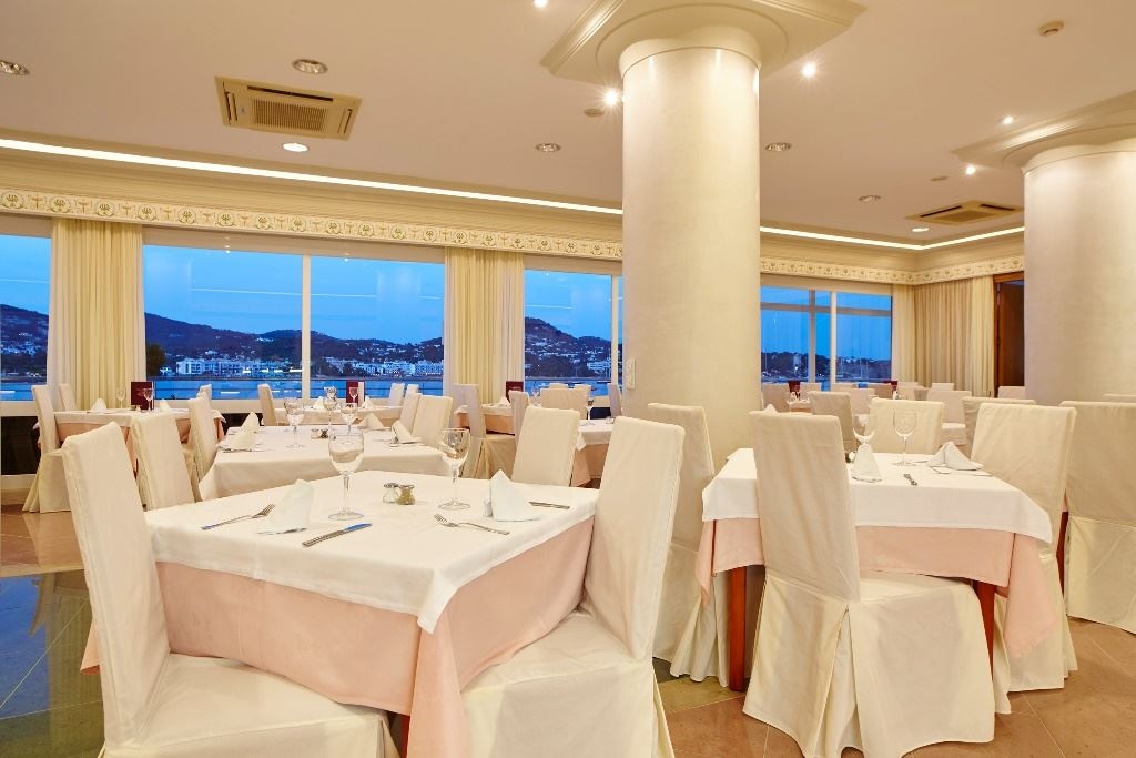 restaurants-restaurants