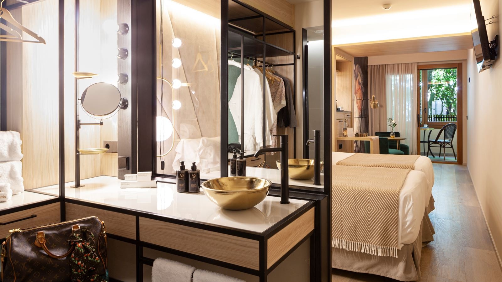 rooms-princess-junior-suite