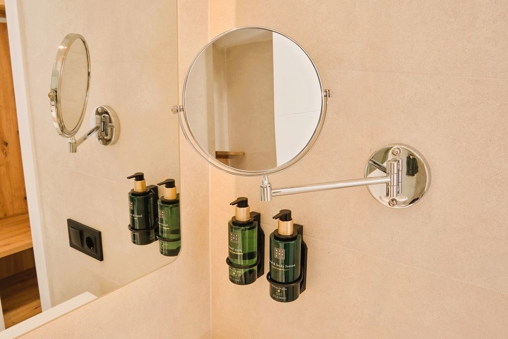 rooms-apartment-side-sea-view