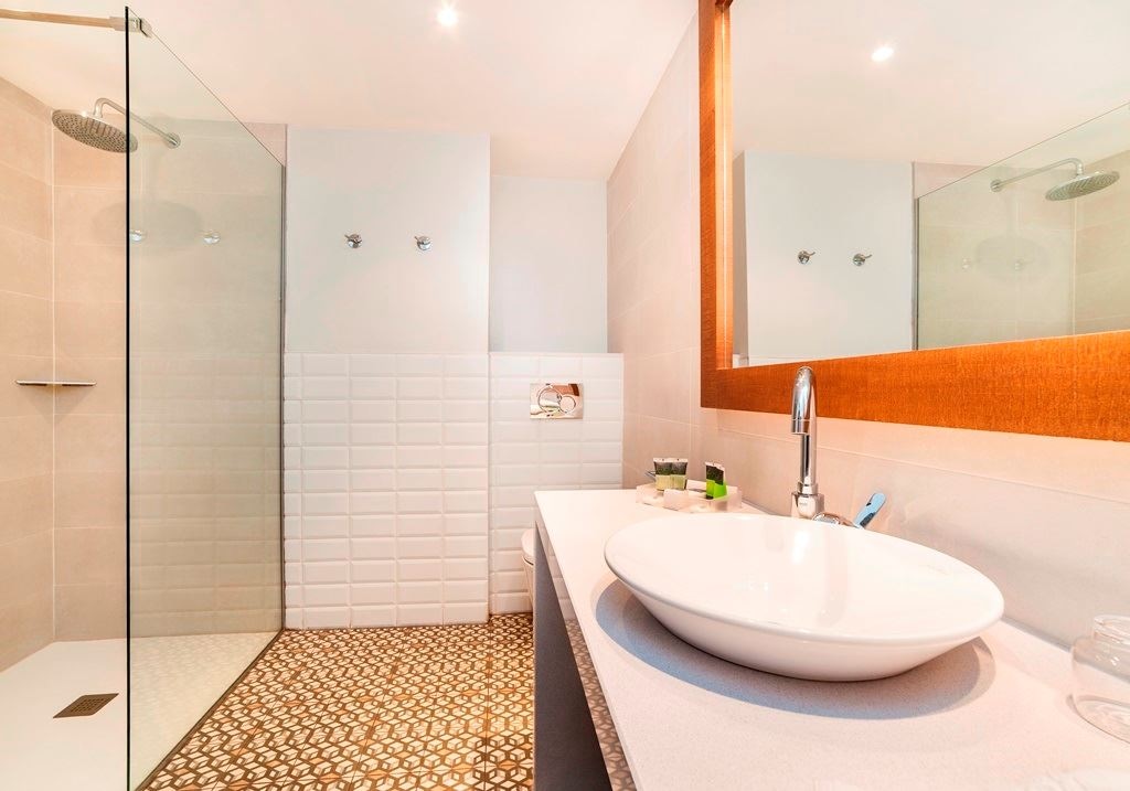 rooms-fv--family-suite-sea-view