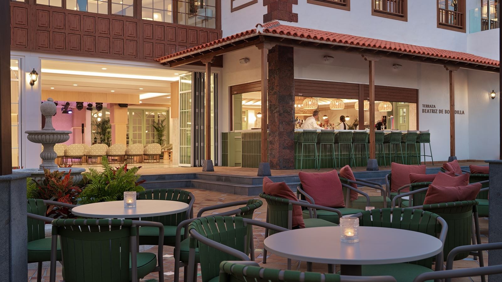 bars-bar-salón-beatriz-de-boadilla