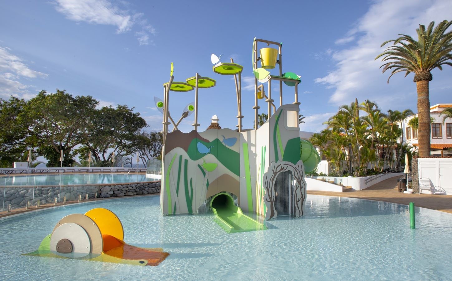 pools-outdoor-childrens-pool