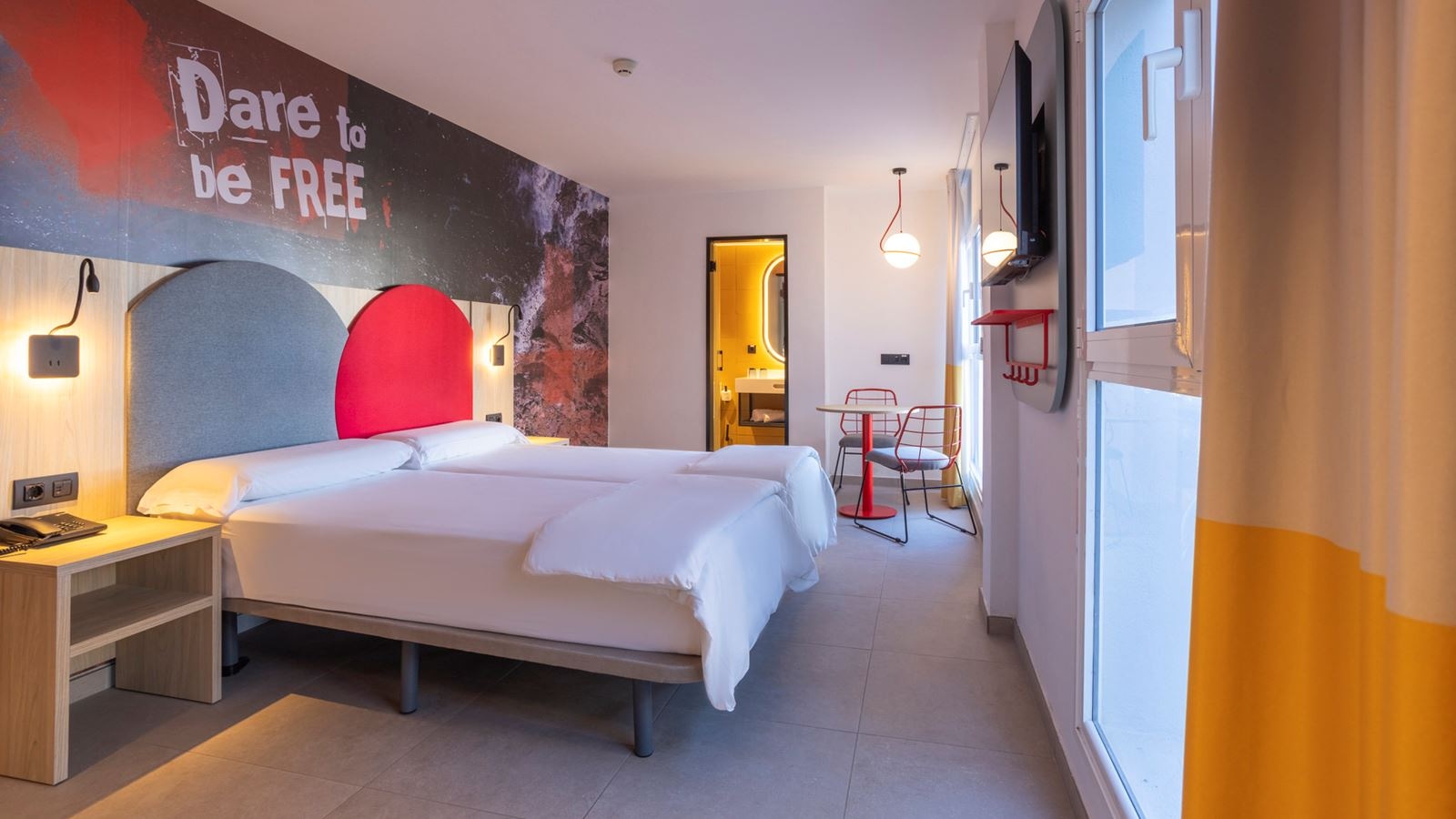 rooms-the-flow-double-for-single-use