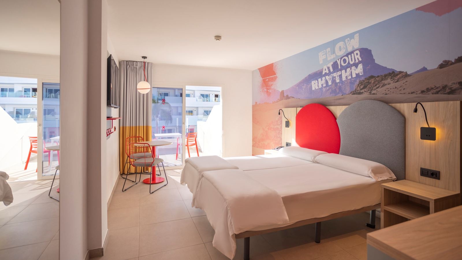 rooms-the-flow-double-room-lateral-sea-view