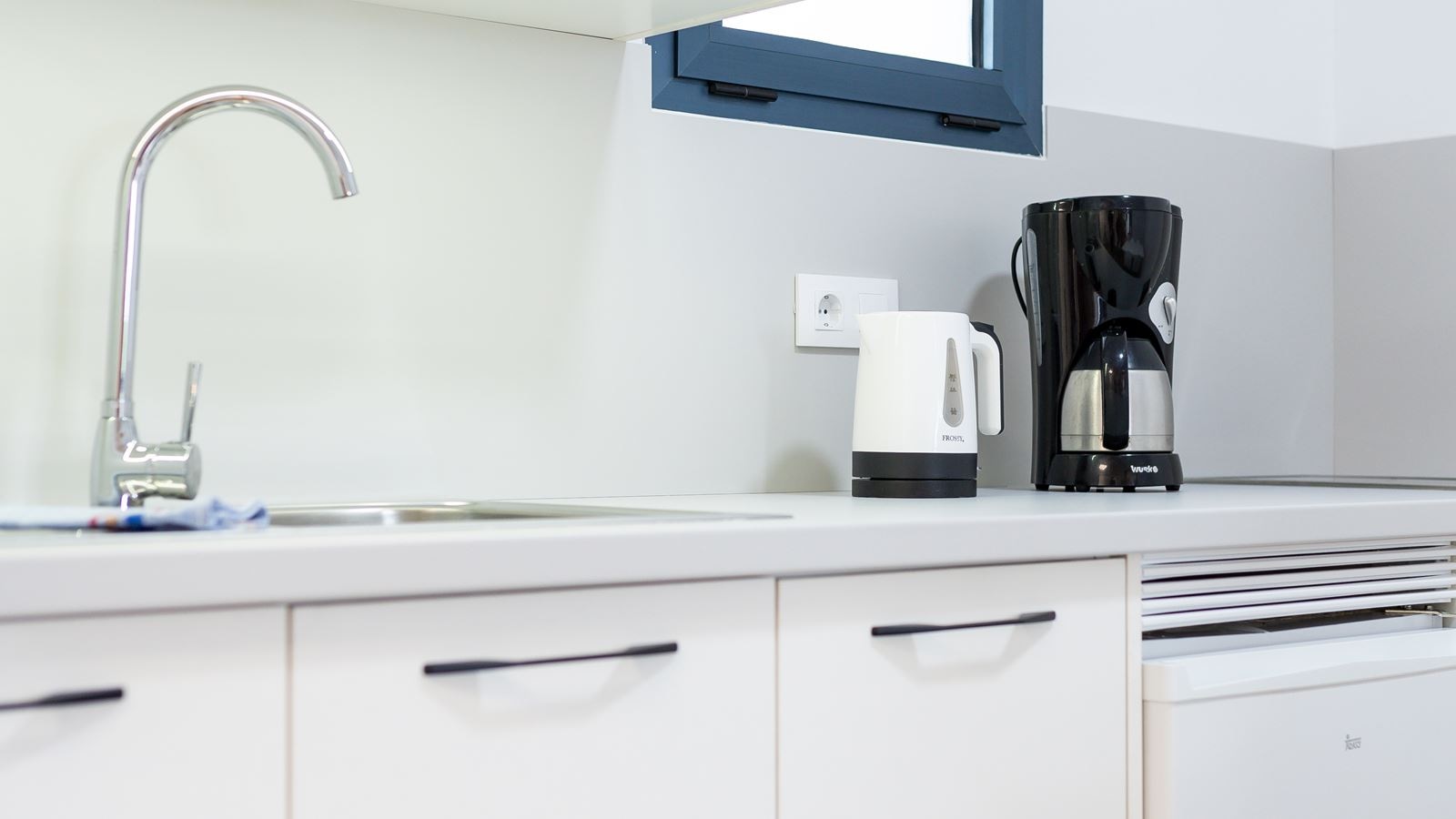 rooms-apartment-sea-view