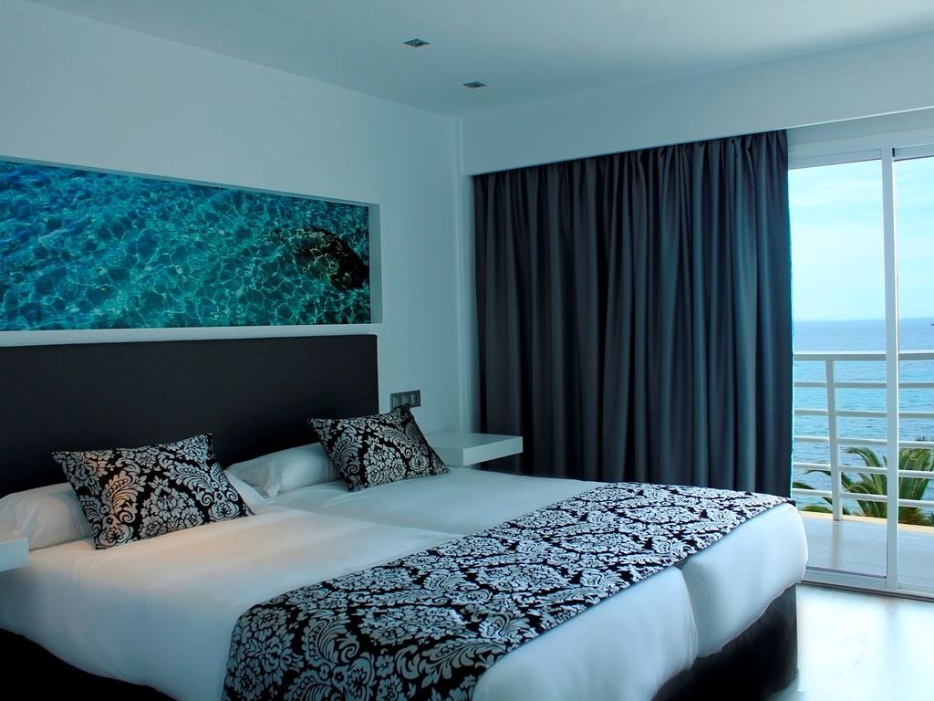 rooms-double-room-sea-view