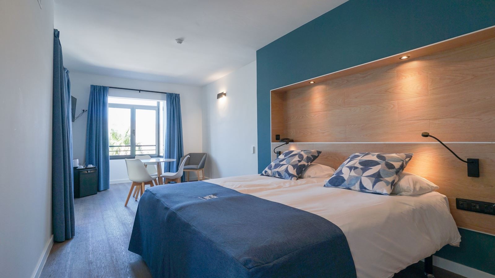 rooms-double-standard-room