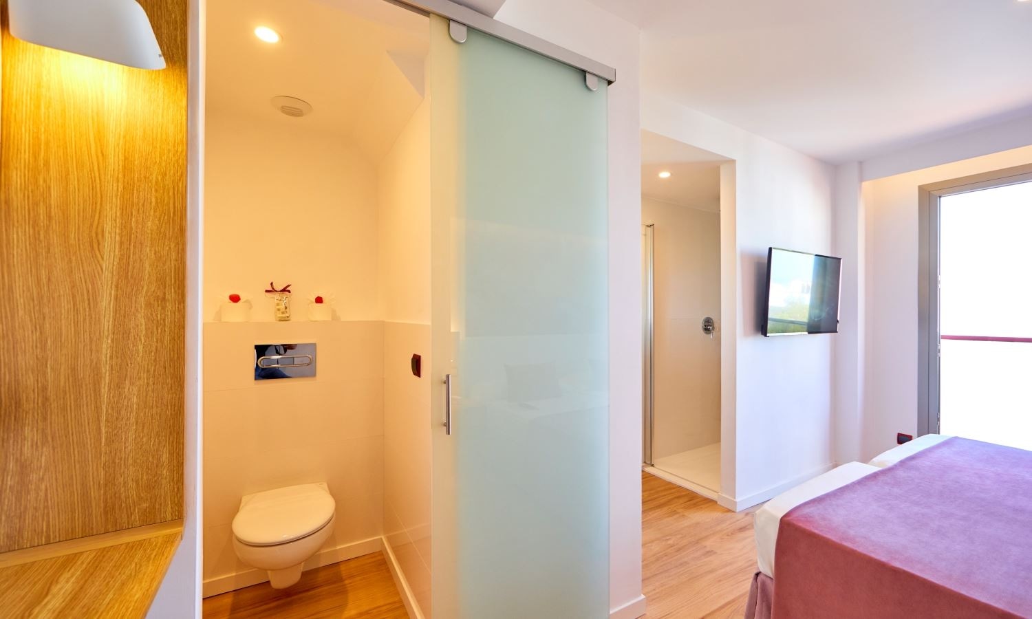 rooms-ds--superior-room-with-balcony-or-terrace